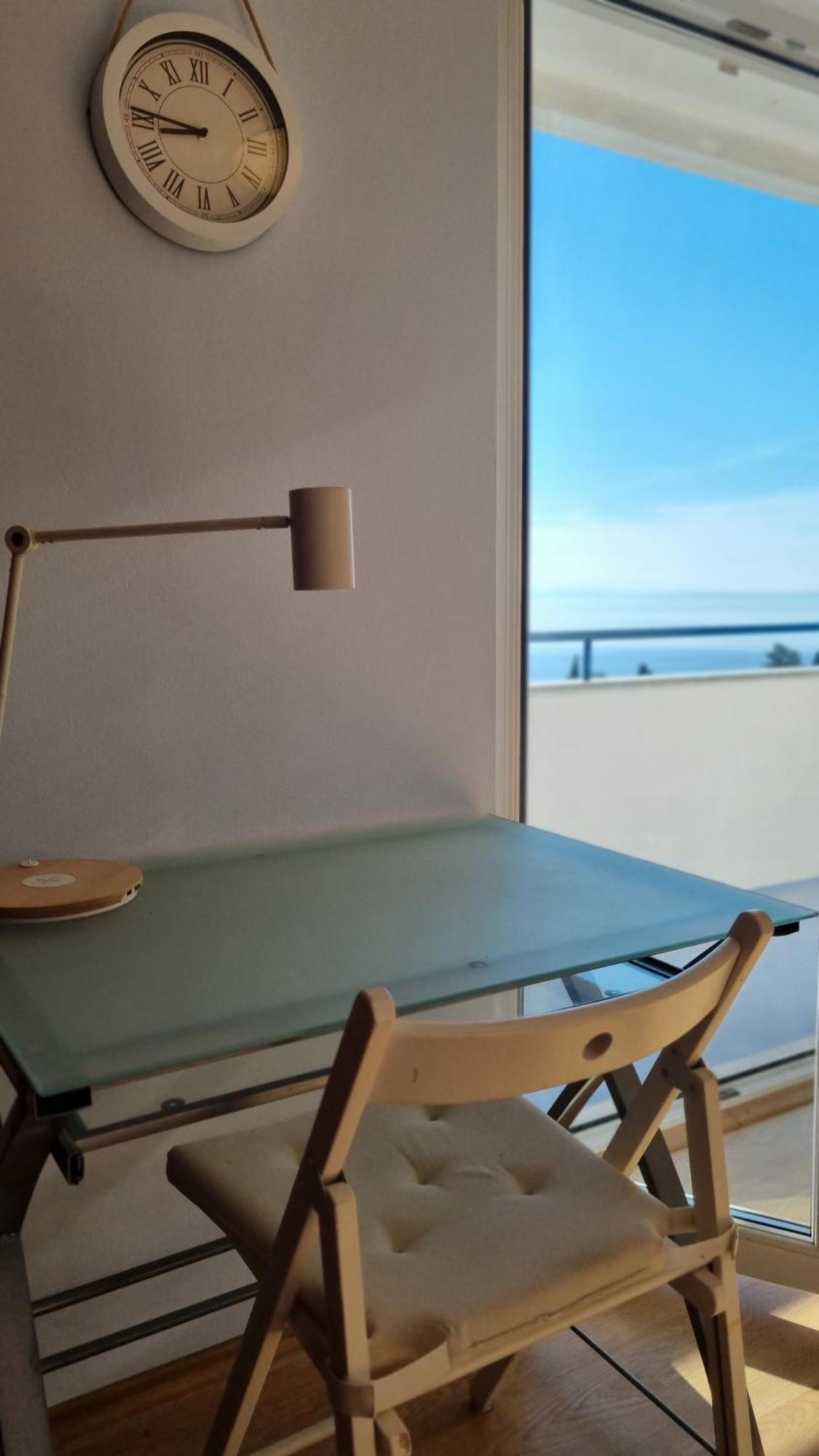 Apartment With Direct Sea View, Free Parking And Close To Beaches And Promenade Lovran Exterior foto